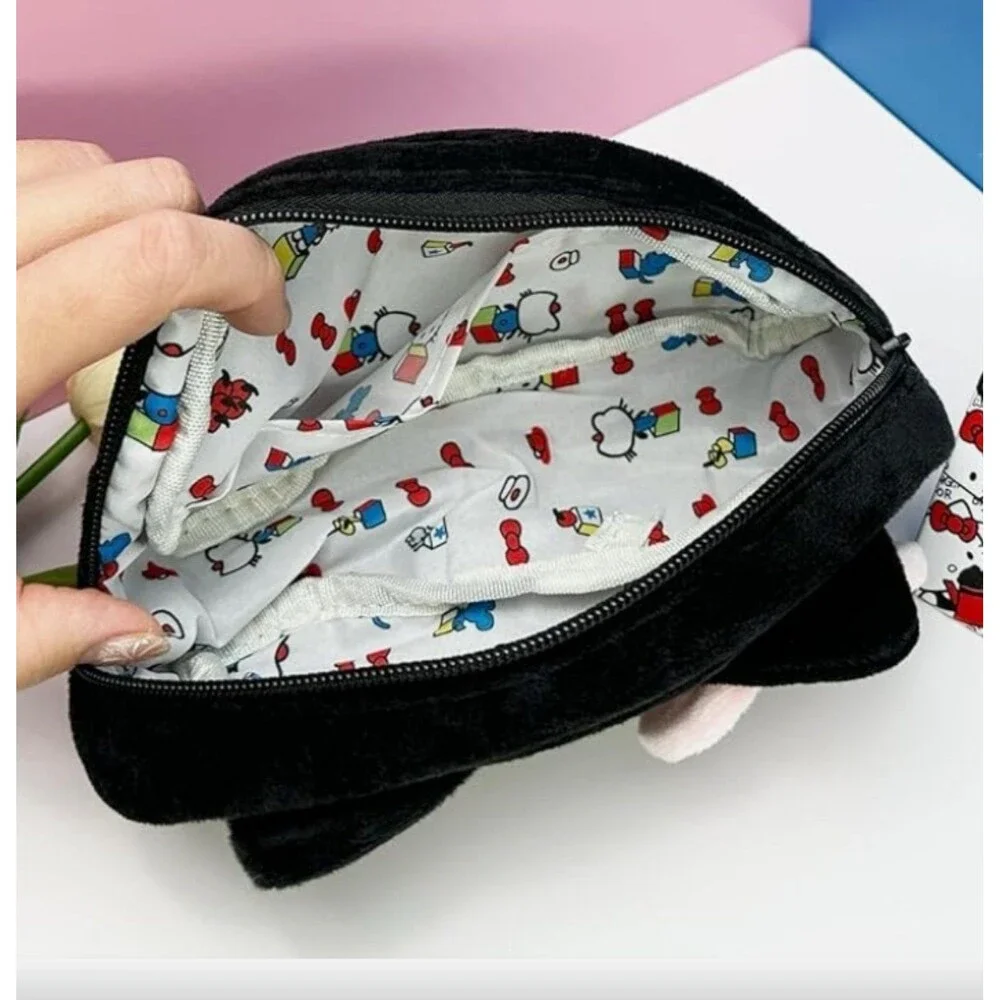 Black and pink soft Plush hello‎ kitty Cosmetic travel bag